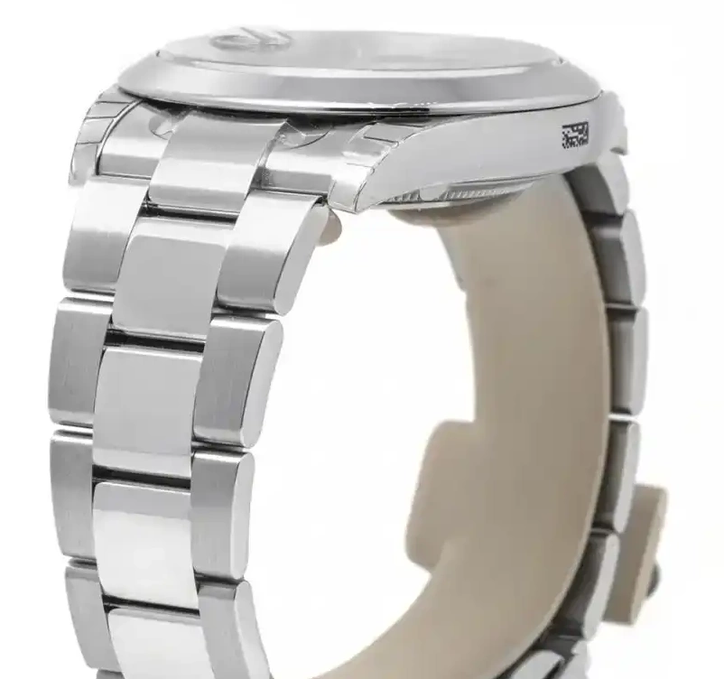 Prestigious Jewelers 2025 126300 Datejust Rolex 0701